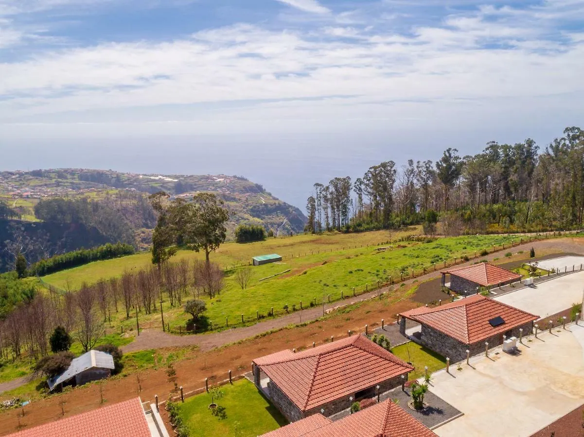Rochao Village By Rent2U, Lda Calheta  Guest house Calheta (Madeira)